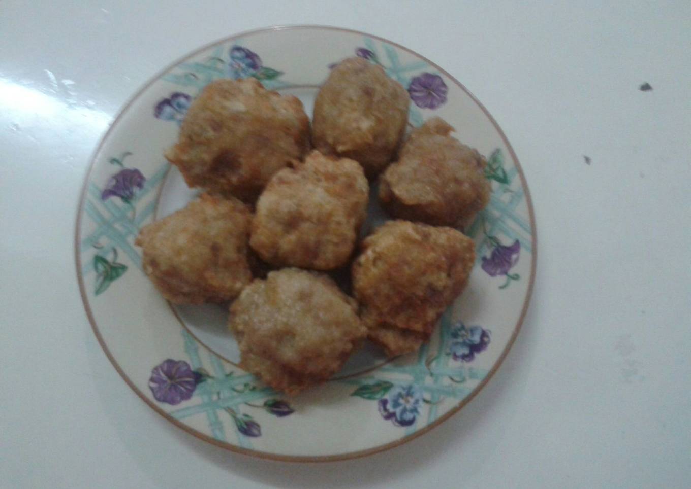 bakso goreng babi