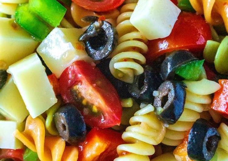 Vegetable pasta salad