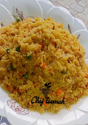 A picture of Egg fried rice.