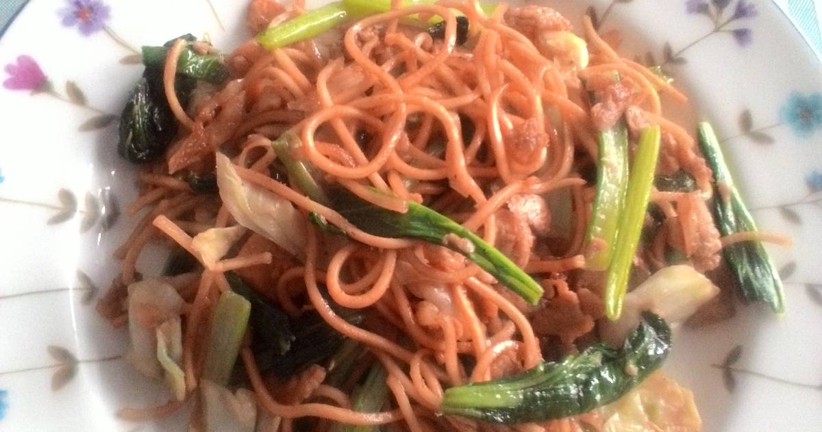 Resep mie goreng campur sayur oleh Diana farida - Cookpad