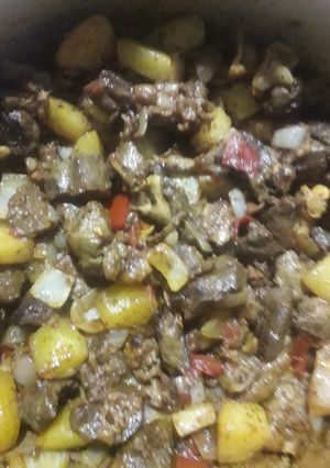 صورة لوصفة كبد دجاج معا لخضار😋