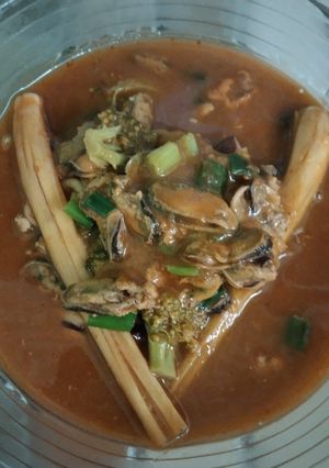 Foto resep Cumi kerang brokoli saus padang