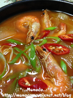 韓式鮮蝦湯대하찌개 的食譜成品照片