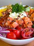 Poke de salmão