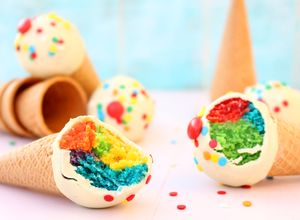 Foto principal de Cake pops en forma de cono de helado