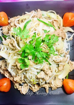 Hình của món Phở Xào Thịt Bò.