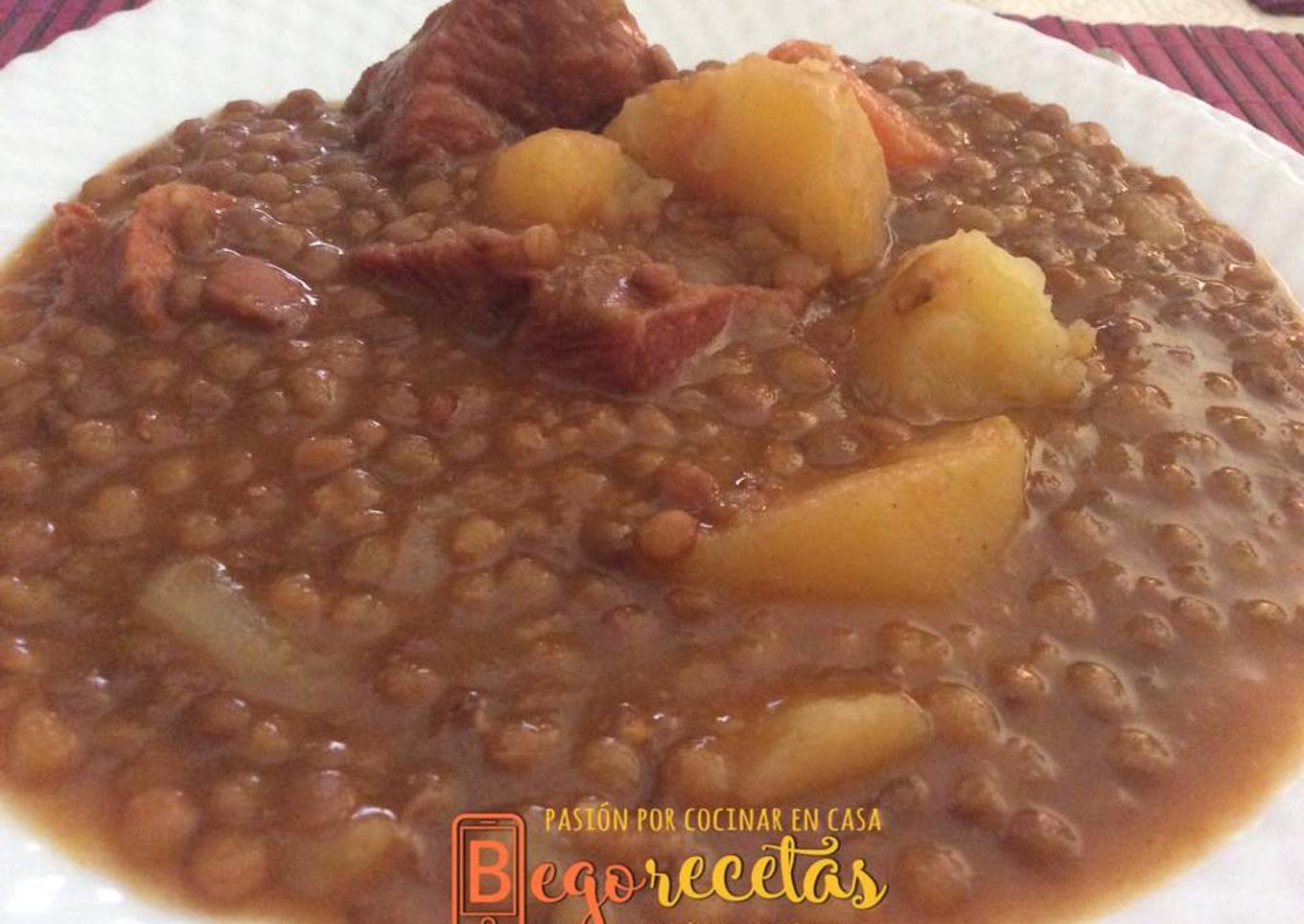 Lentejas con chorizo y jamón