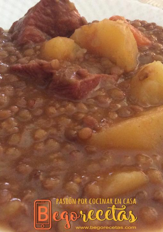 Una foto de Lentejas con chorizo y jamón