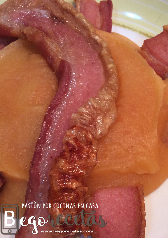 Una foto de Patatas revolconas