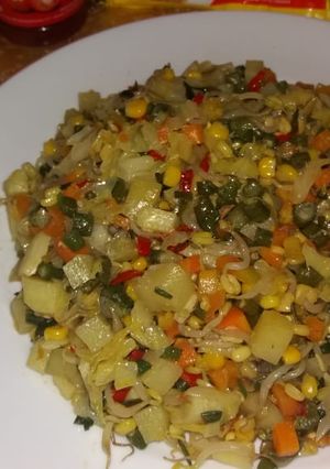 Foto resep Tumis Sayur Campur (Isian Pizza Mini dan Roti Pawa)