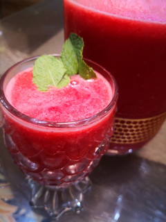 A picture of Water melon juice.