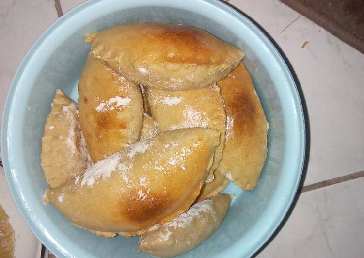 How to Prepare Homemade Meat pie