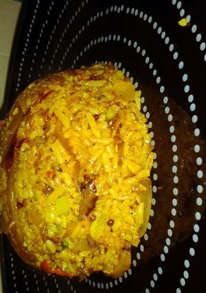 A picture of quickie spicy sardin fried rice!.