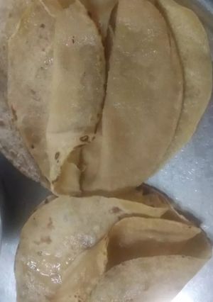 લેચી રોટલી (Lechi Rotli Recipe In Gujarati) રેસીપી મુખ્ય ફોટો