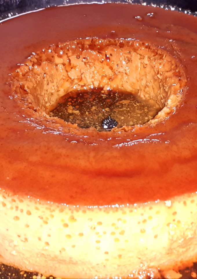Una foto de Flan de dulce de leche 🍮