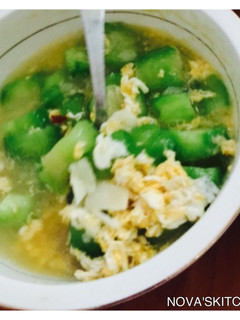 Foto resep Soup Oyong Telur Simple ala NOVA'SKITCHEN