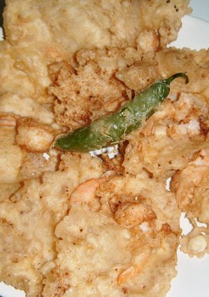 Una foto de Tempura de Camaron - Estilo de comida corrida -