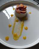 Panna cotta de coco y coulis de mango