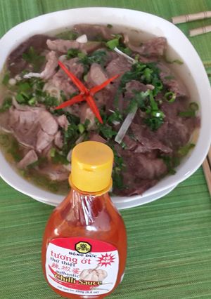 Hình của món Bún bò giò heo.