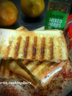ग्रिल्ड चीस सैंडविच (grilled cheese sandwich recipe in hindi) रेसिपी मुख्य फोटो