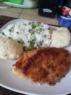 Una foto de Pescado empanizado.