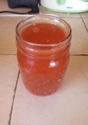 Una foto de Salsa roja riquísima