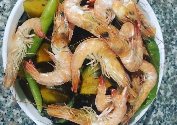 Hipon Pinakbet or Steamed Shrimps w vegetables in Shrimp paste Sauce