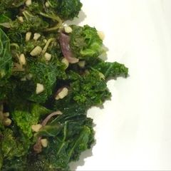 A picture of Cheerful Kale.
