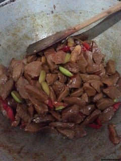 Foto resep Tumis Bakso Petai Pedas