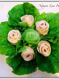 Hình của món Bánh bao chay hoa hồng.