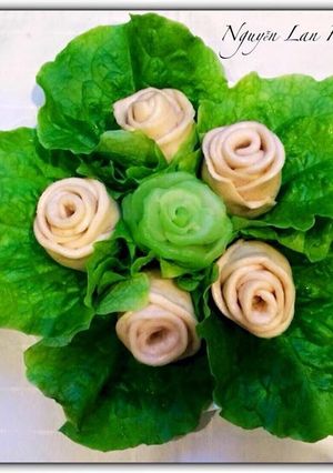 Hình của món Bánh bao chay hoa hồng.