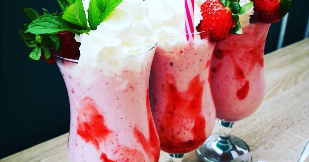 Erdbeer-Frappe wie vom Eiscafe 😍 Rezept von Vivi - Cookpad