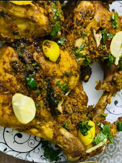 A picture of Lahori Tawa chicken.