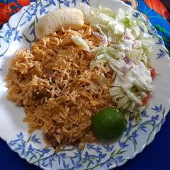 Somali rice (isku-karis) A picture of Somali rice (isku-karis).