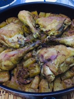 صورة لوصفة دجاج بالبطاطا