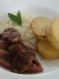Steak com molho de cogumelos e batata