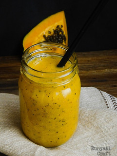 A picture of Tropical Smoothie.