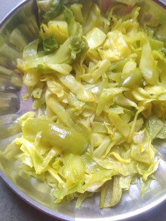 કોબી સંભારો(Cabbage Sambharo Recipe in Gujarati) રેસીપી મુખ્ય ફોટો