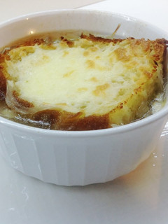 Foto di Soupe à l'oignon (zuppa di cipolle francese)