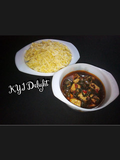 A picture of Macaroni with tofu sauce.