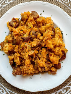 Una foto de Patatas revolconas