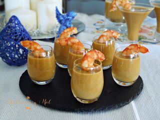 Vasitos de crema de gambón