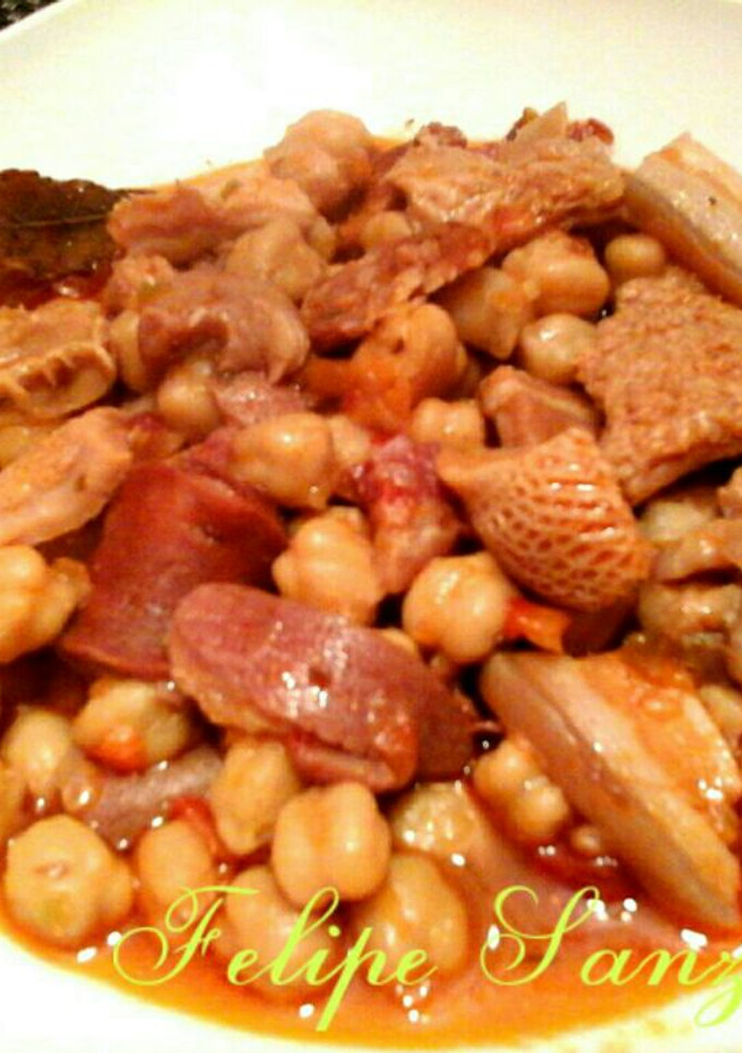 Una foto de Garbanzos con callos