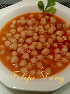 Una foto de Garbanzos guisados.