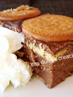 Una foto de Tarta crema de chocolate