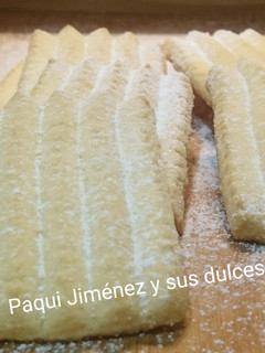Una foto de Galletas rizadas extremeñas