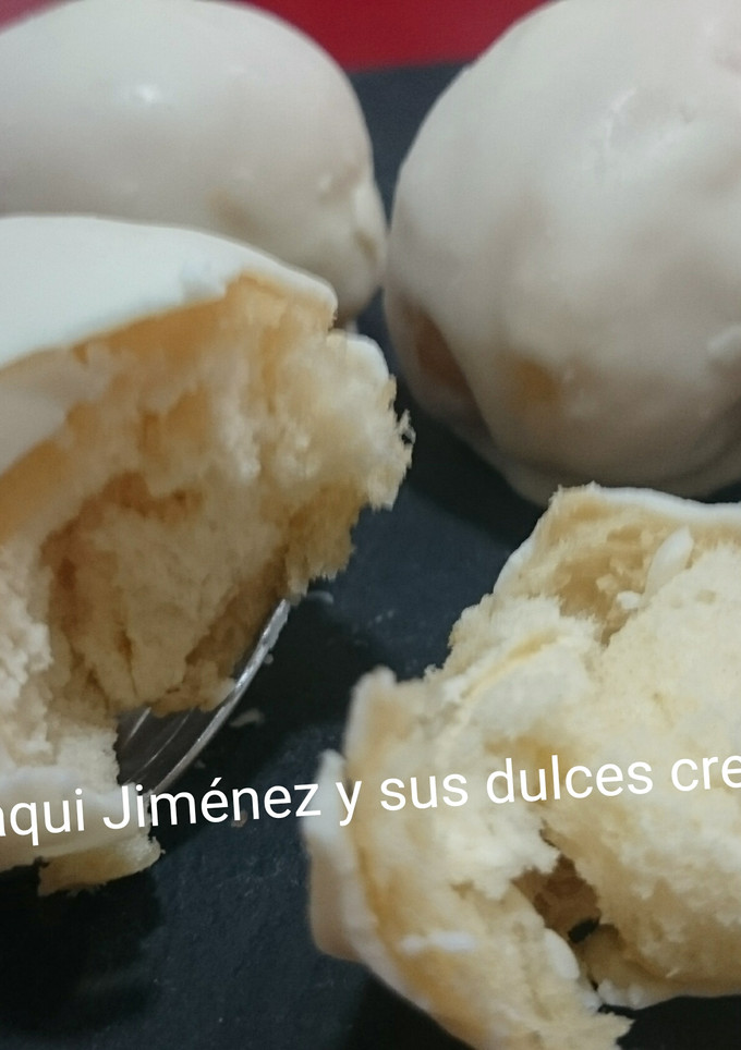 Una foto de Pastelitos glaseados al limón