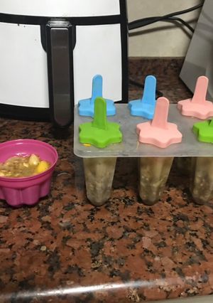 Una foto de Budín y helado de chía y avena