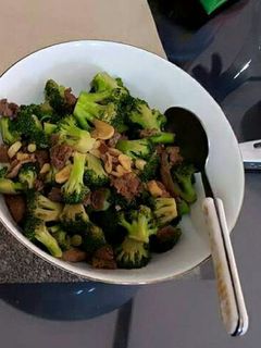 Foto resep brokoli cah daging sapi