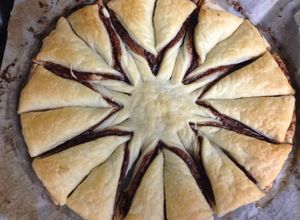 Foto principal de Tarta estrella de hojaldre y chocolate